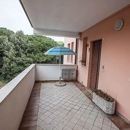 Apartment In 25066 Rosolina Mare