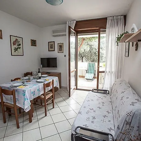 In 25066 * Rosolina Mare